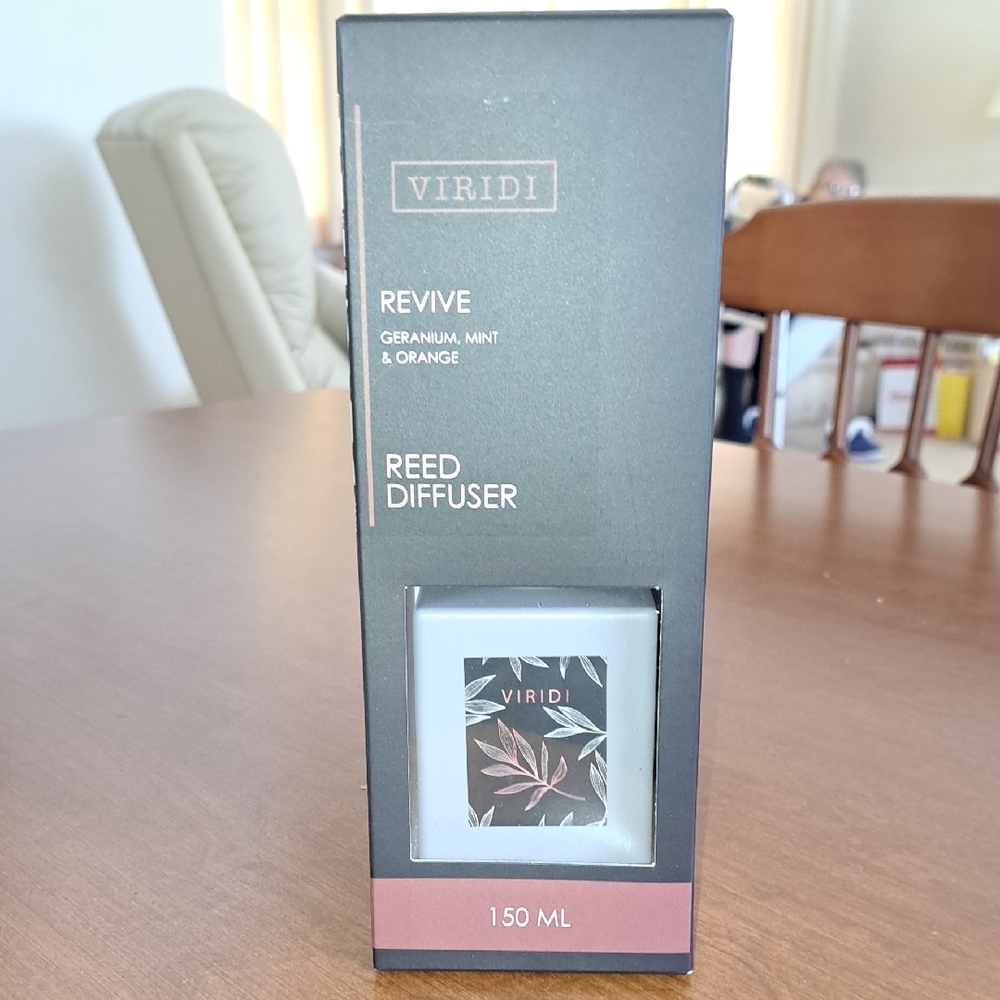 FLASH SALE Viridi Revive Geranium, Mint, Orange Reed Diffuser